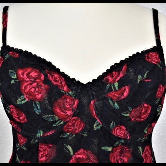 Women’s Bra or Corset. - Picture 2 of 6